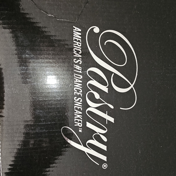 Kid's size 1 dance shoes - Picture 8 of 8